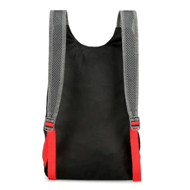 Mochila Plegable Impermeable — Liviana y Multifuncional para Outdoor Madys